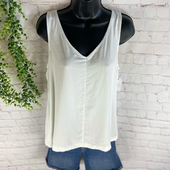 TIME And Tru Woven BlueTank S NWT - Picture 1 of 2